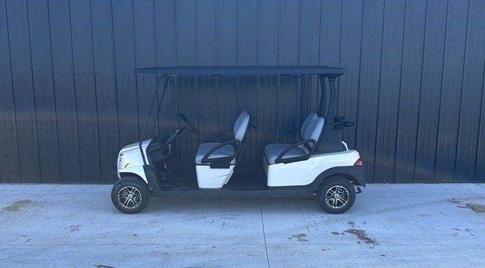 2024 Club Car Onward Forward Facing 4 Passenger Gas Golf Cart"¨